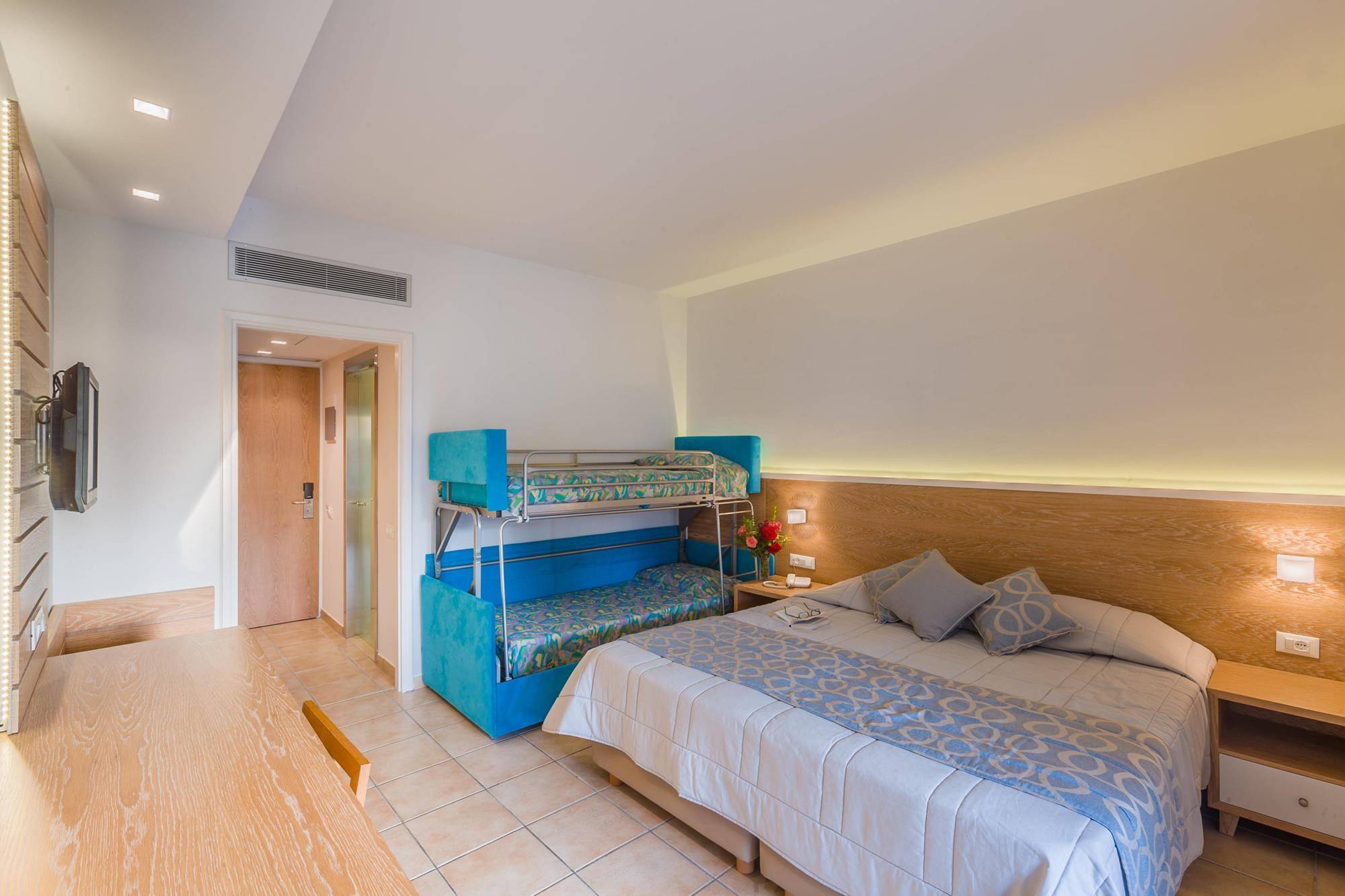 Tigaki Beach Hotel 외부 사진