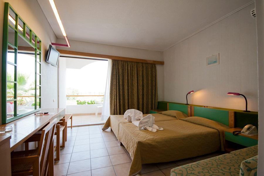 Tigaki Beach Hotel 외부 사진