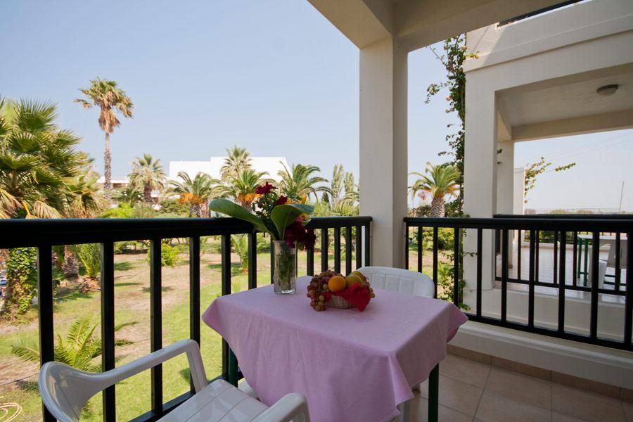 Tigaki Beach Hotel 외부 사진